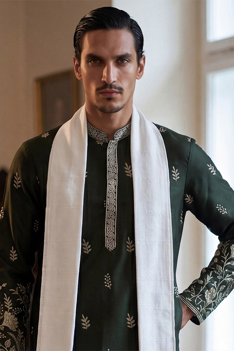 ethnic-bay-men-olive-chanderi-silk-solid-embroidered-straight-kurta-trouser-with-dupatta-mkpd1319