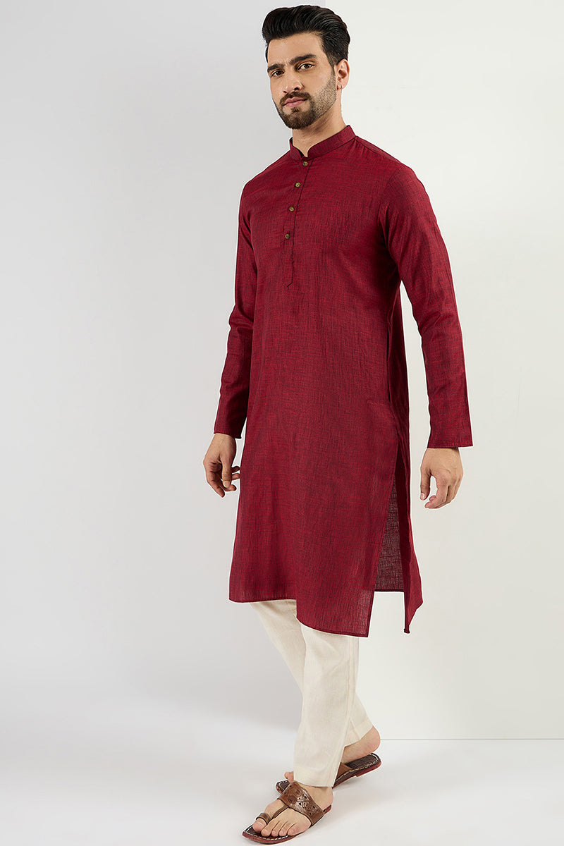 maroon-pure-cotton-solid-woven-design-straight-kurta-with-trousers-mkset1096