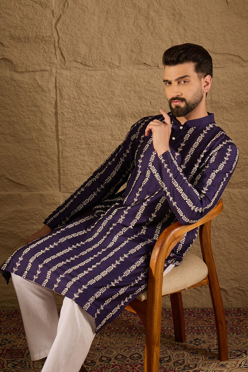 Purple Viscose Rayon Ethnic Motifs Printed Straight Kurta with Trousers MKSET1280