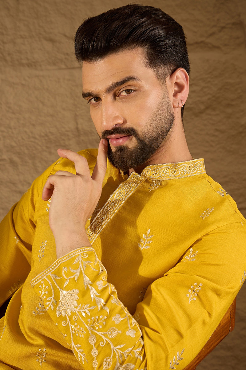 yellow verican solid embroidered straight kurta