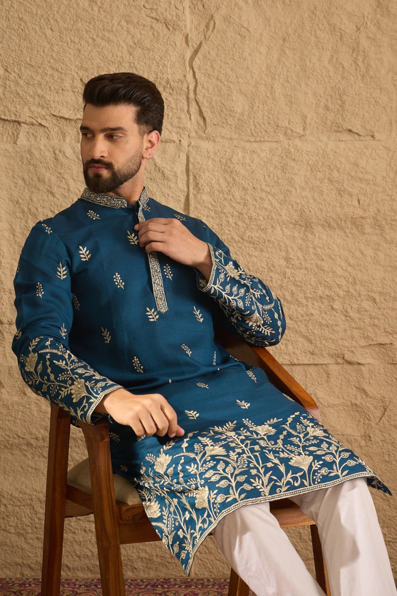 blue vertican solid embroidered straight kurta