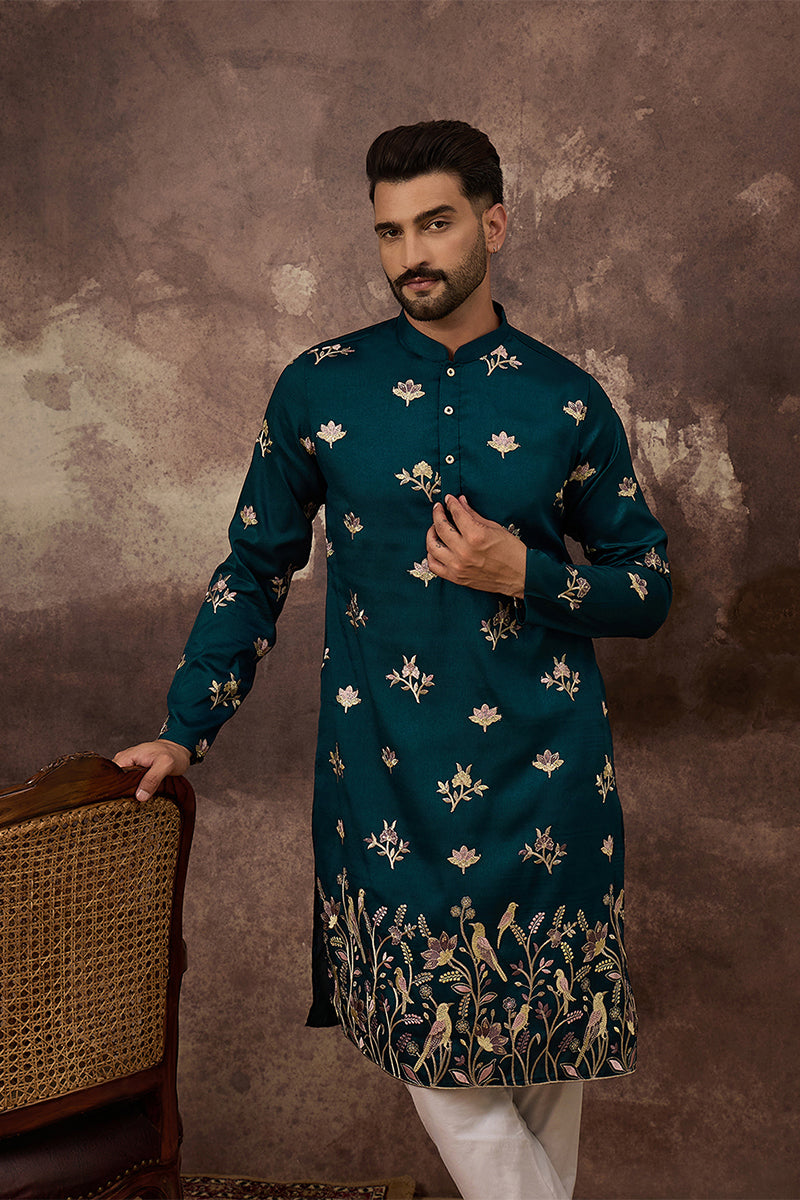 Blue Silk Blend Solid Embroidered Straight Kurta