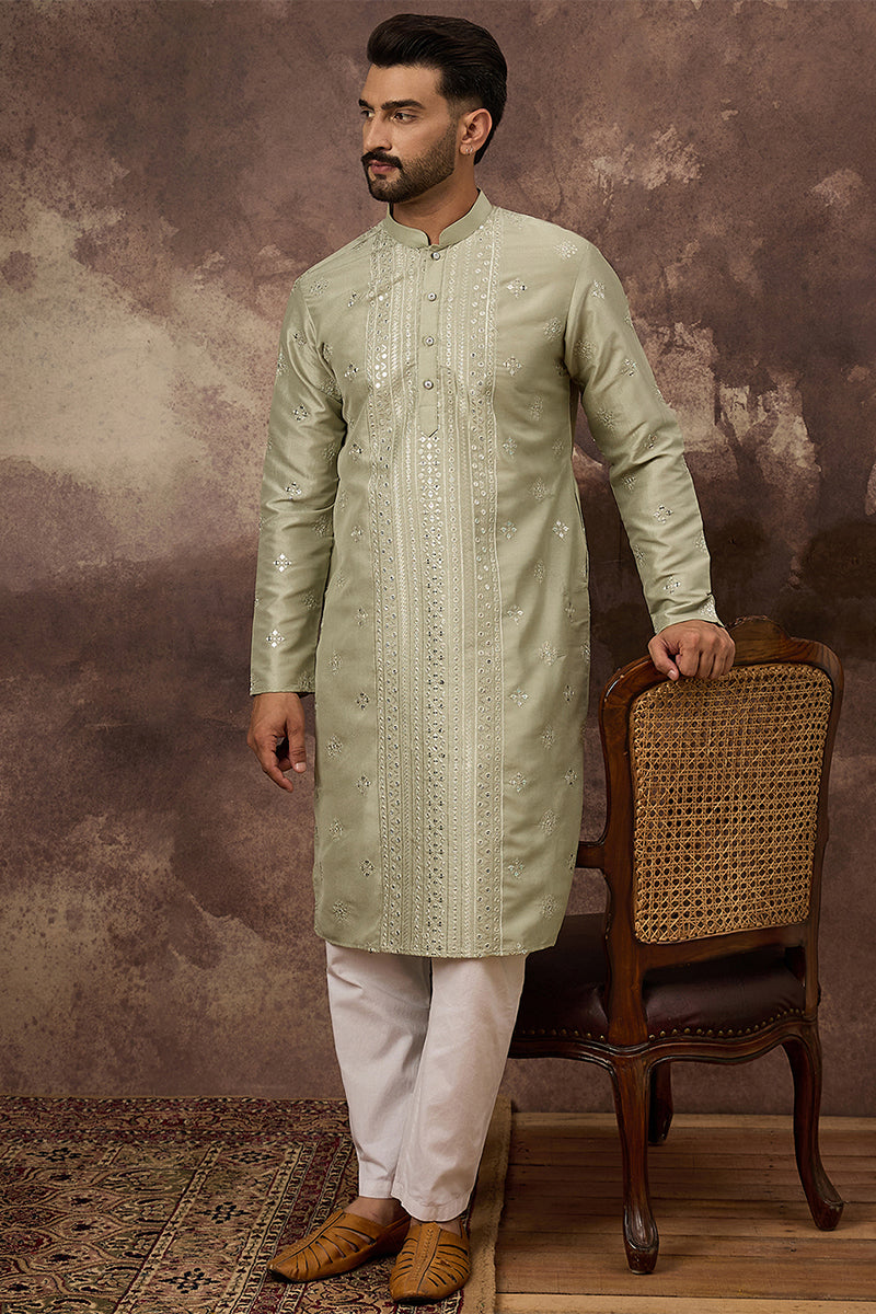 Green Silk Blend Solid Embroidered Straight Kurta