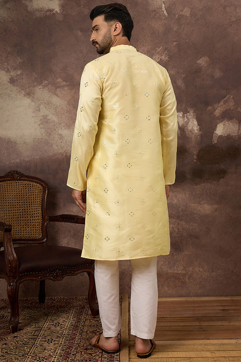 Yellow Silk Blend Solid Embroidered Straight Kurta With Pant Set MKSET1364