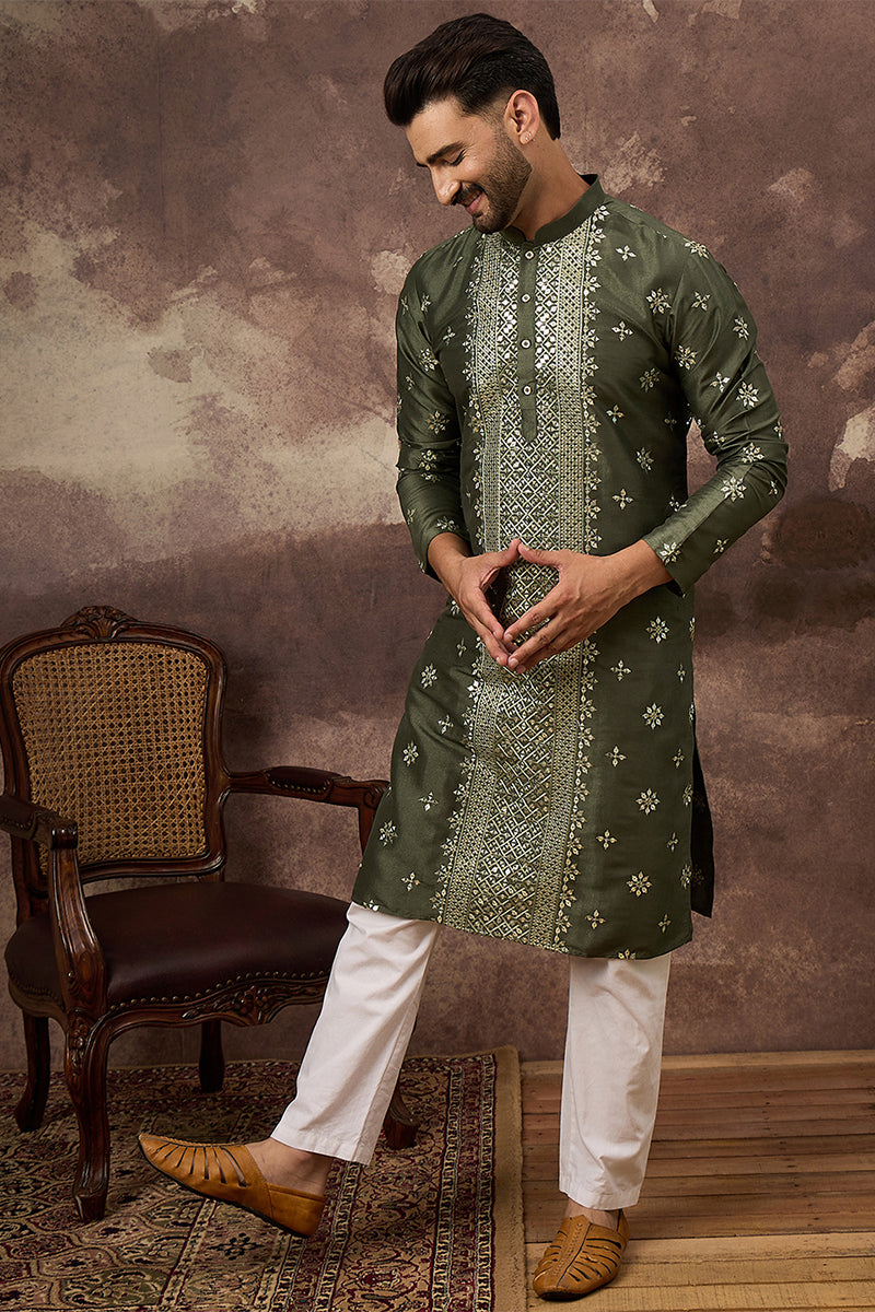 Green Silk Blend Solid Embroidered Straight Kurta