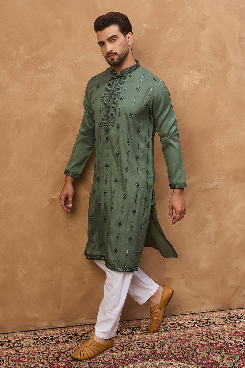 Green Silk Blend Solid Embroidered Straight Kurta MKU1439