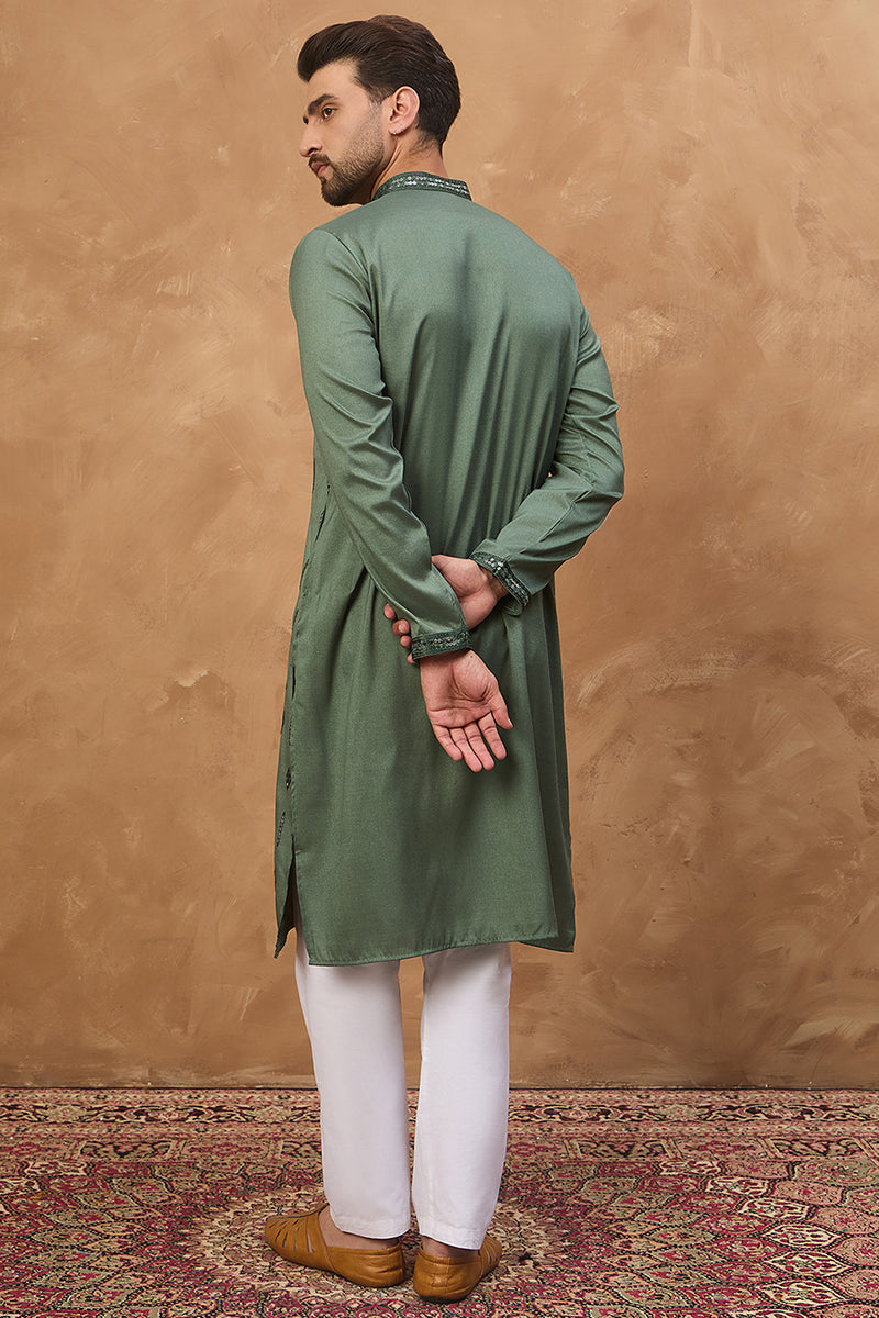 Green Silk Blend Solid Embroidered Straight Kurta MKU1439