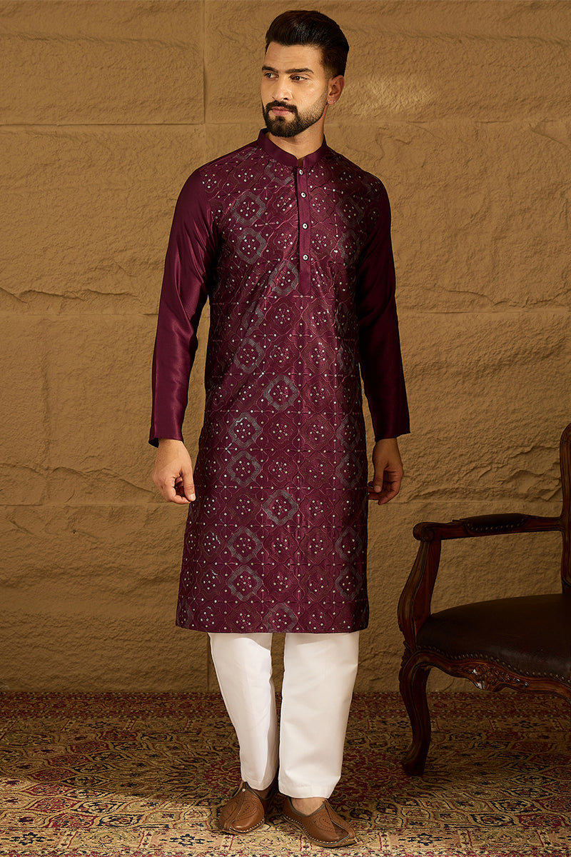 Purple Silk Blend Solid Embroidered Straight Kurta