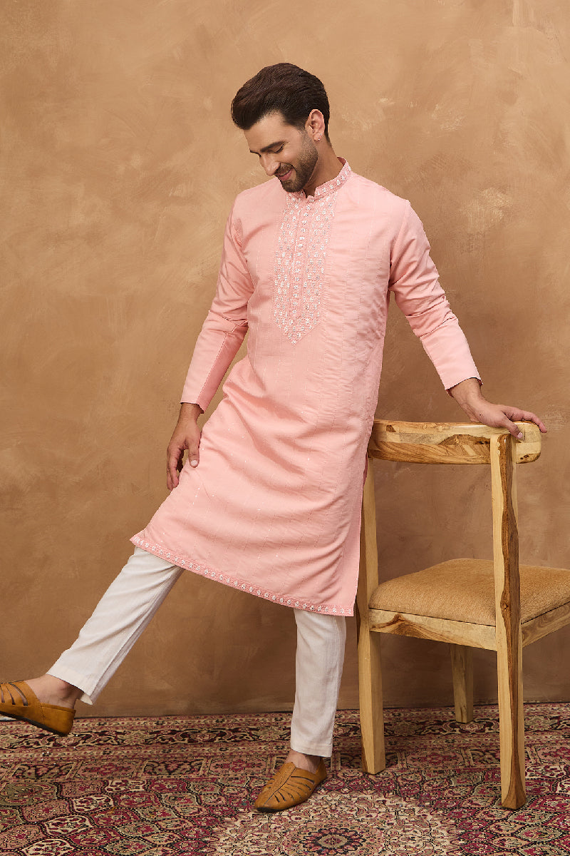 Peach Silk Blend Solid Solid Straight Kurta With Pant Set