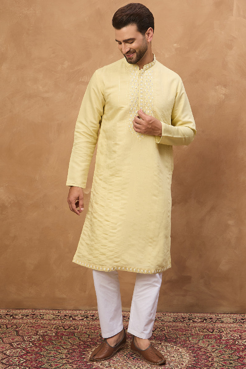 Yellow Silk Blend Solid Embroidered Straight Kurta With Pant Set MKSET1507
