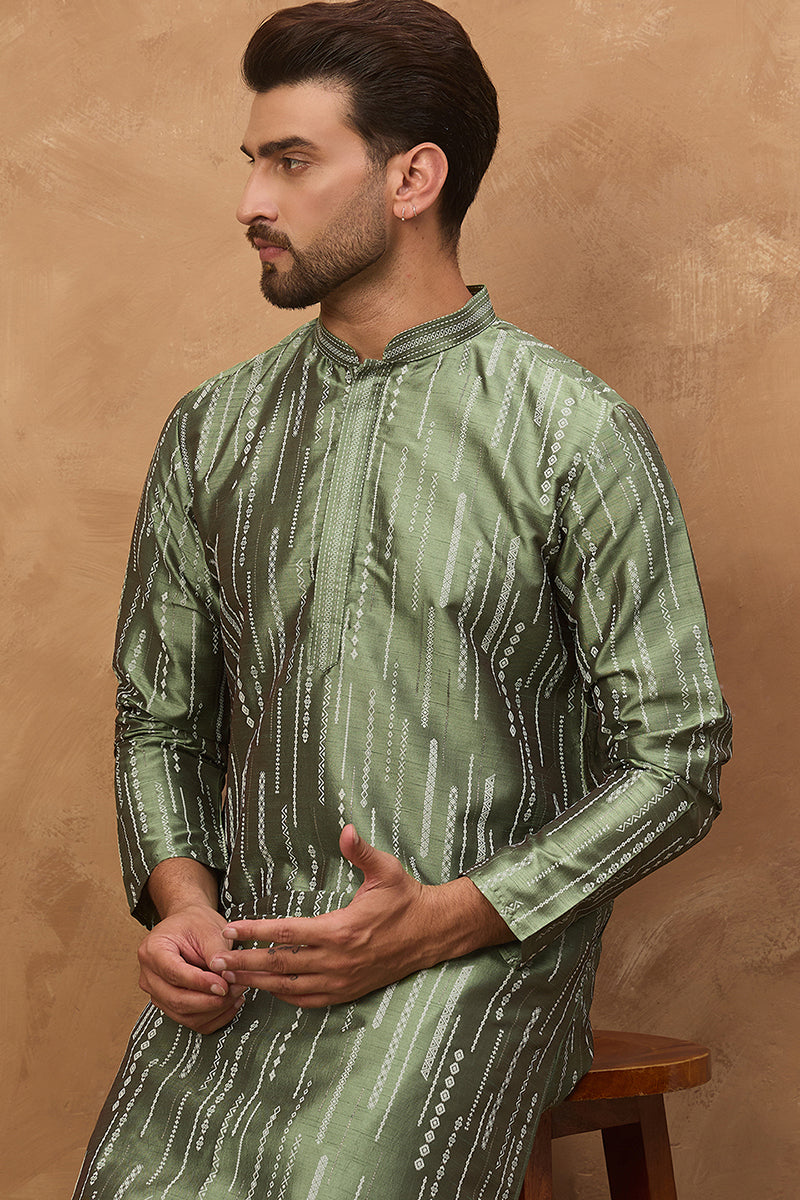 green silk blend geometric embroidered straight kurta
