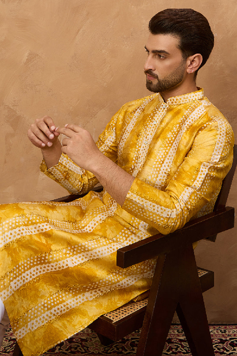 Yellow Silk Blend Shibori Embroidered Straight Kurta With Pant Set MKSET1540