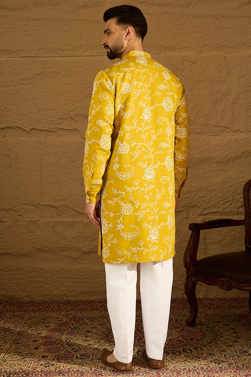 Yellow Viscose Rayon Solid Embroidered Straight Kurta MKU1703