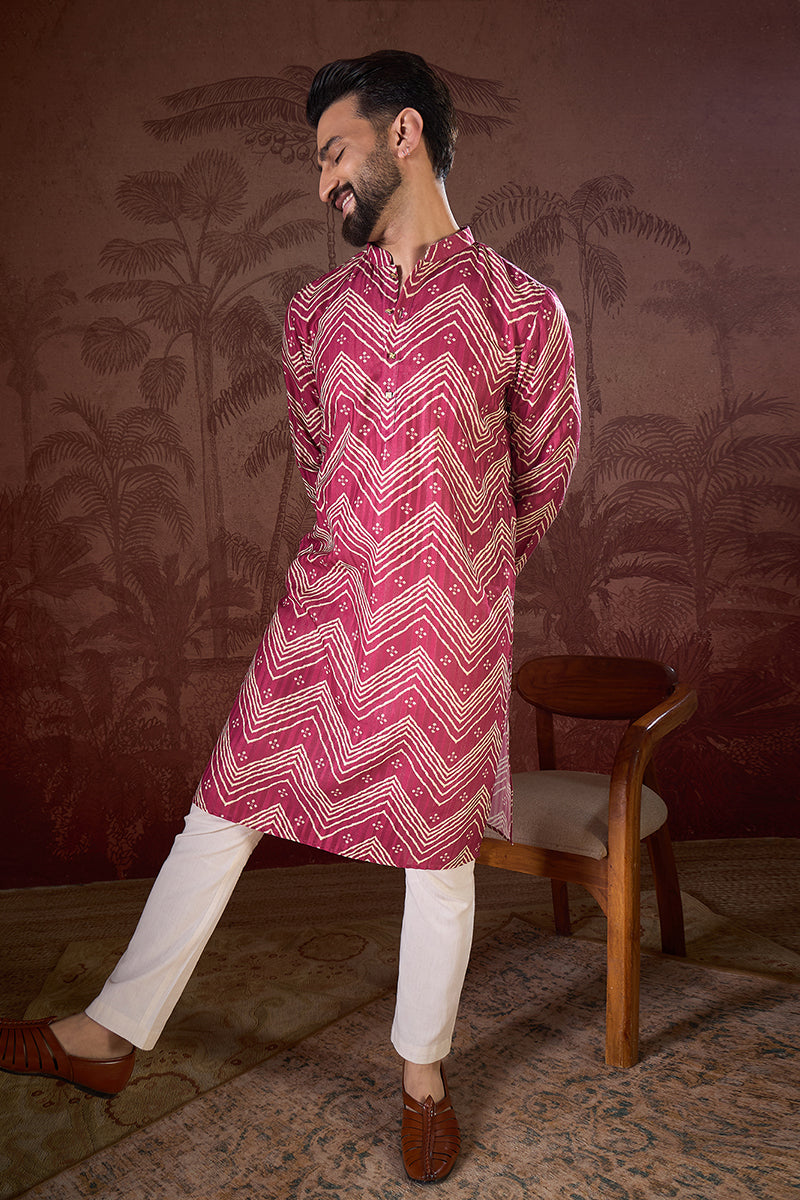 Magenta Silk Blend Chevron Printed Straight Kurta MKU1940