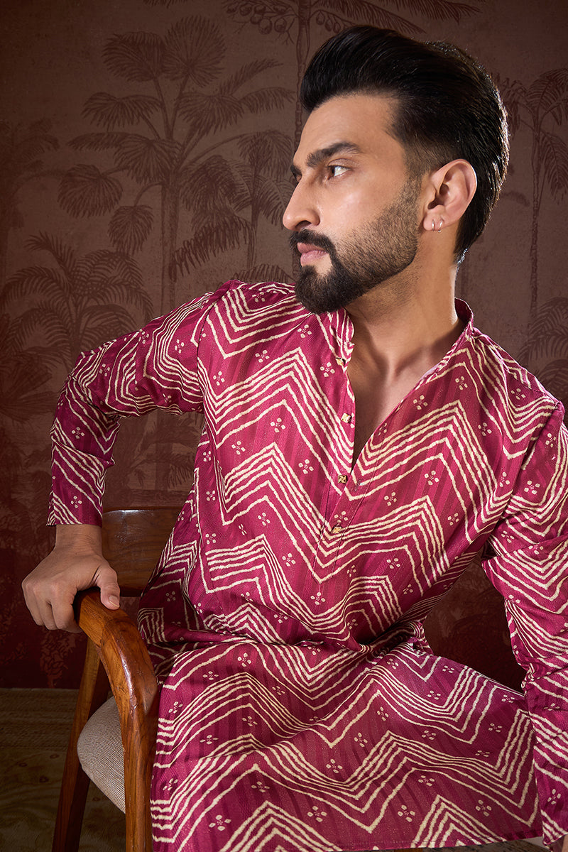 Magenta Silk Blend Chevron Printed Straight Kurta