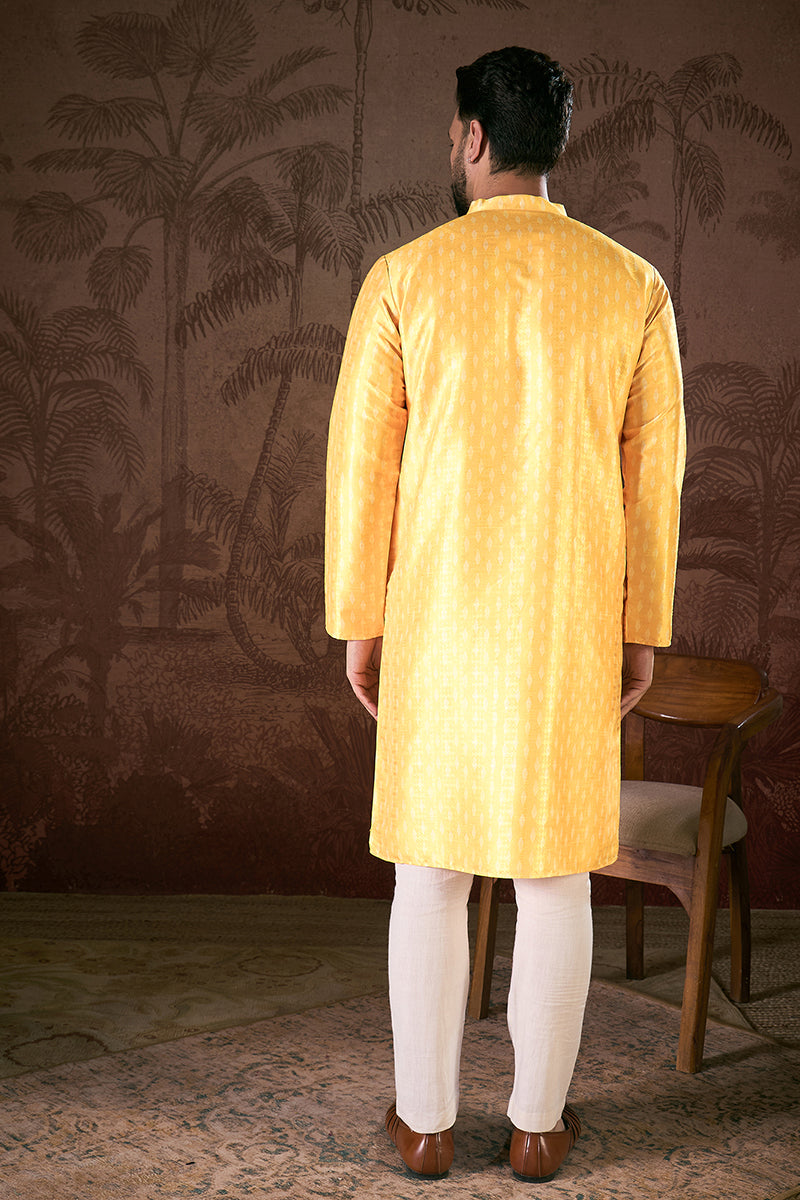 Yellow Silk Blend Ethnic Motifs Printed Straight Kurta MKU1952