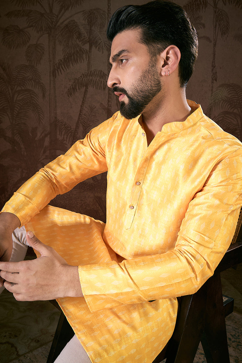 Yellow Silk Blend Ethnic Motifs Printed Straight Kurta