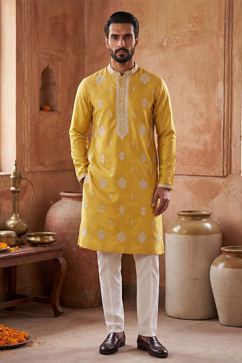 Mens Yellow Silk Blend Solid Embroidered Kurta MKU2044