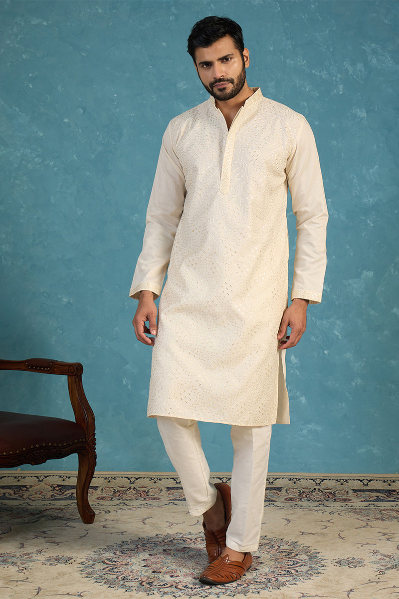 Men Off White Silk Blend Embroidered Straight Kurta