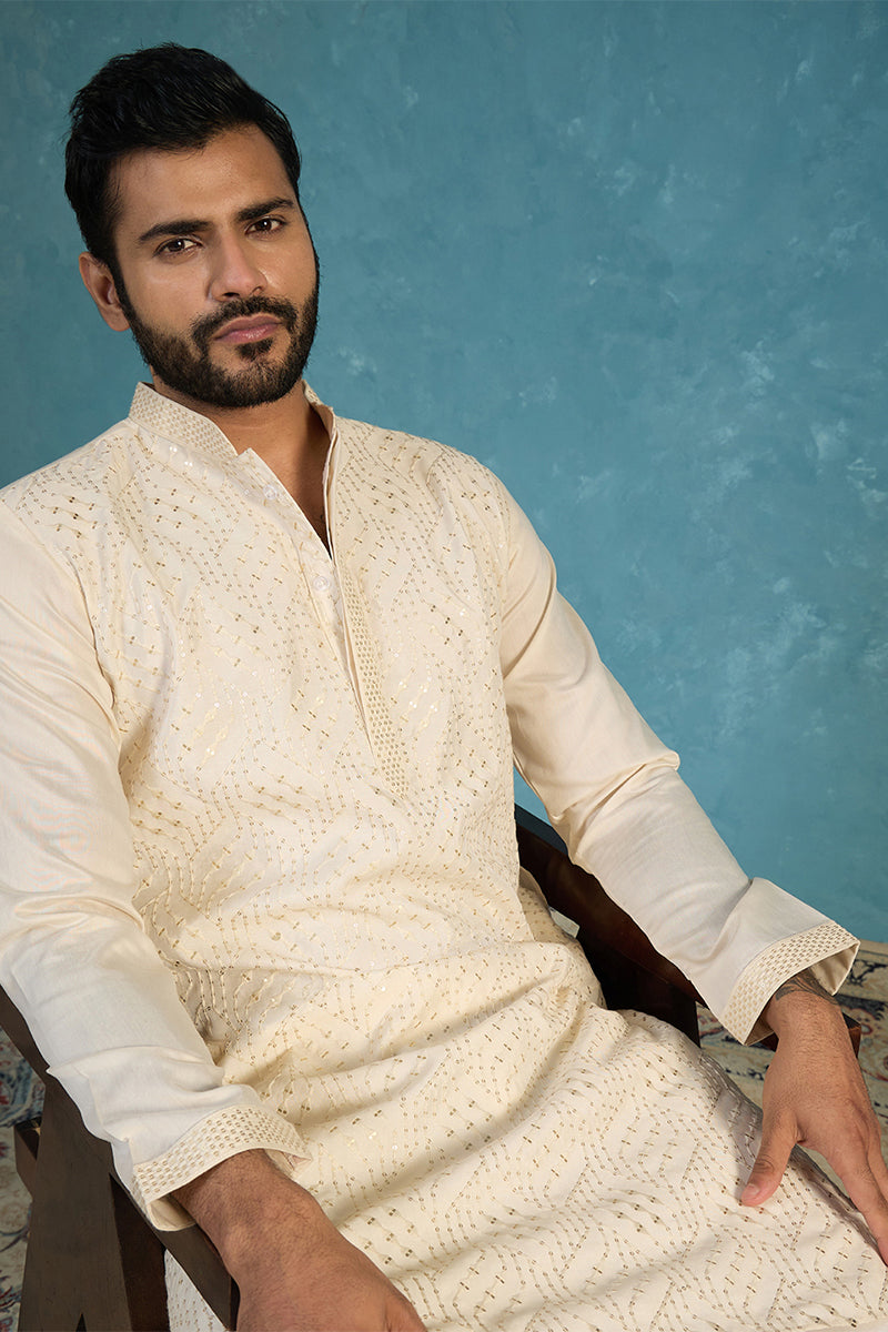 Men Off White Silk Blend Embroidered Straight Kurta Sets