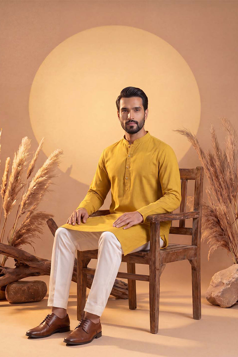 Mens Yellow Silk Blend Solid Solid Kurta