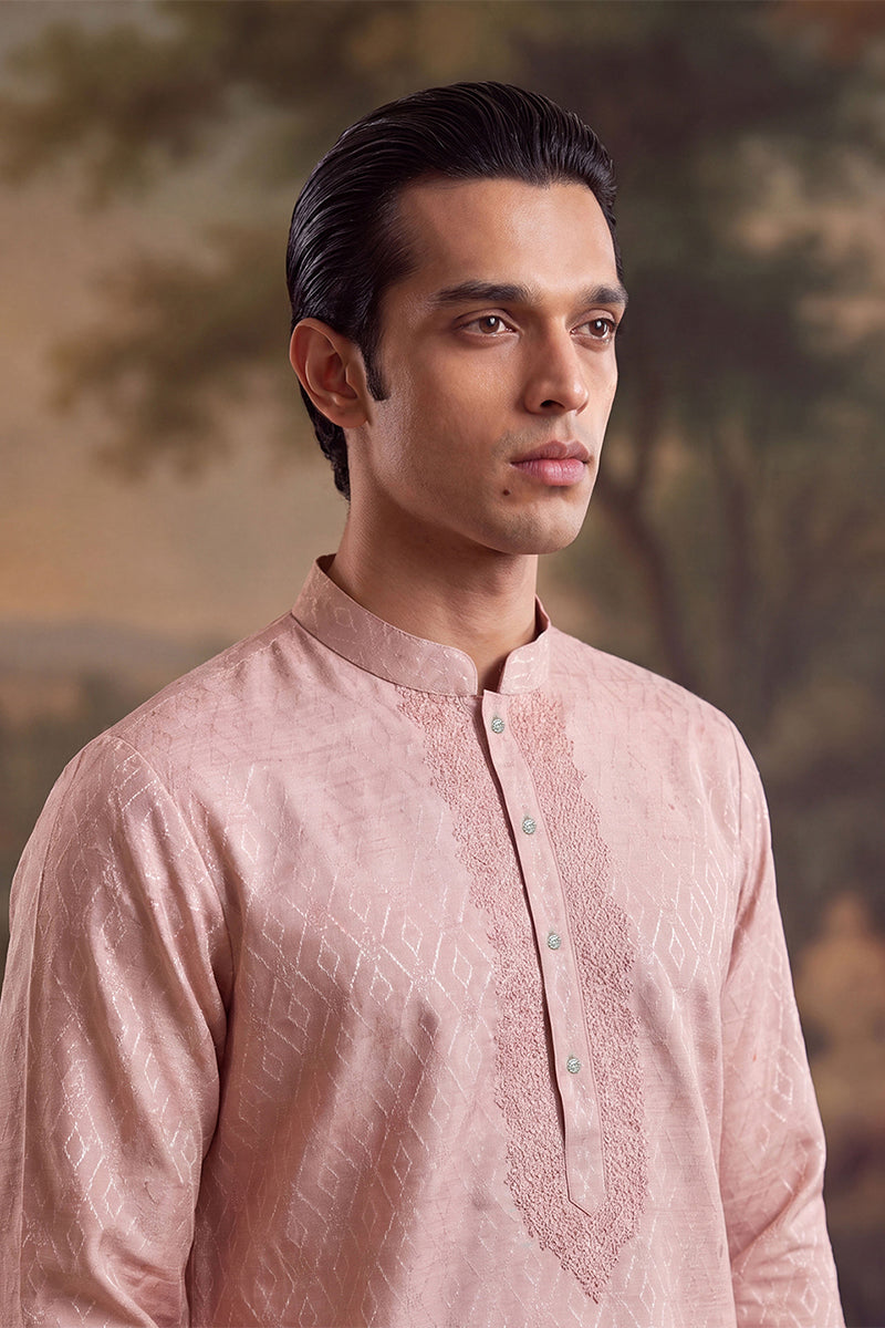 Mens Peach Linen Geometric Embroidered Kurta MKU2366