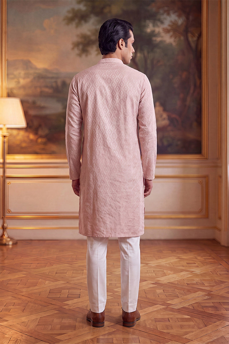 Mens Peach Linen Geometric Embroidered Kurta MKU2366