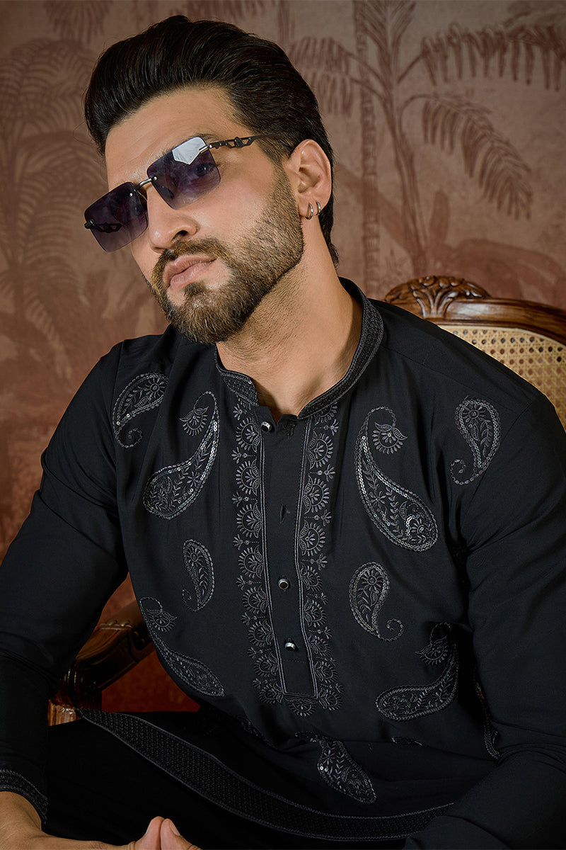 Mens Black Silk Blend Solid Embroidered Kurta MKU2382
