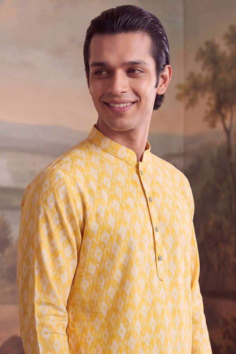 Mens Yellow Linen Ikkat Print Regular Kurta MKU2429