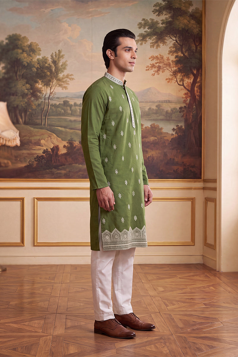 Mens Green Silk Blend Solid Embroidered Kurta With Trouser MKSET2486