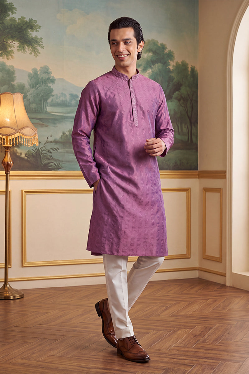 Mens Purple Jacquard Ethnic Motifs Embroidered Thread Work Kurta MKU2583