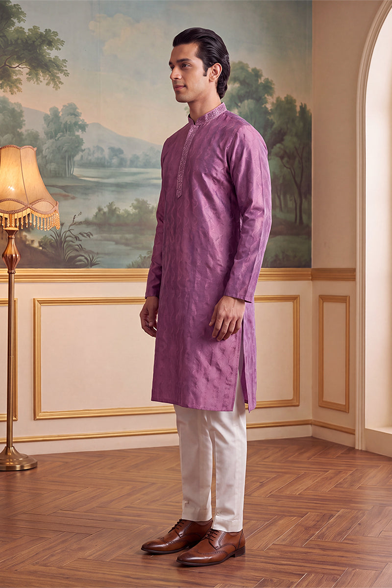 Mens Purple Jacquard Ethnic Motifs Embroidered Thread Work Kurta MKU2583