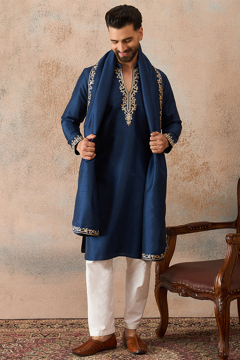 Mens Blue Silk Blend Solid Embroidered Kurta With Dupatta