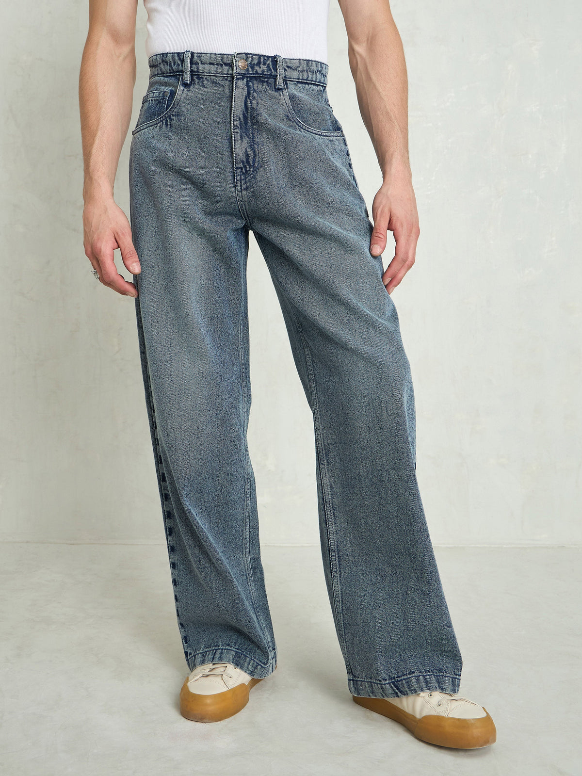 Men Light Blue Basic Wide Leg Jeans