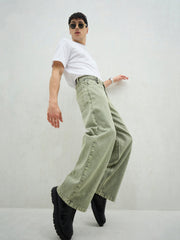 Men Light Green Basic Wide Leg Jeans