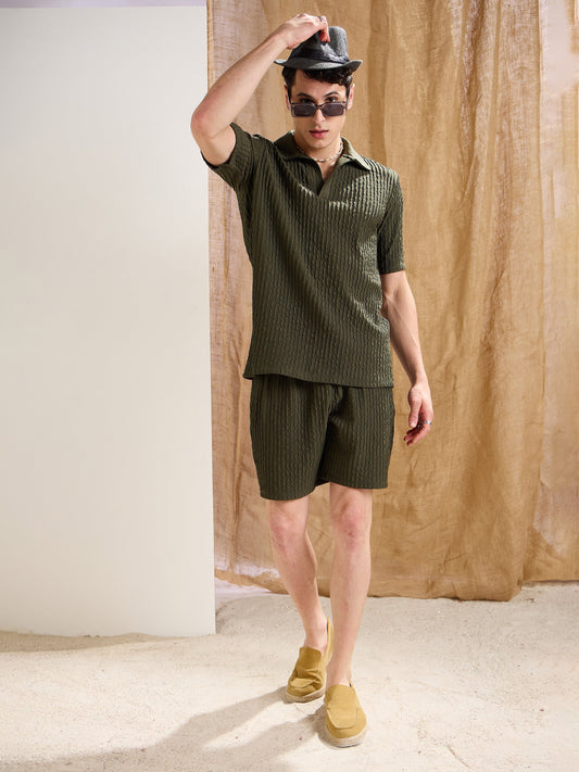 Men Olive Textured Relax Fit Shorts