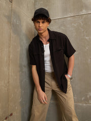 Men Black Facing Detail Relax Fit Shirt