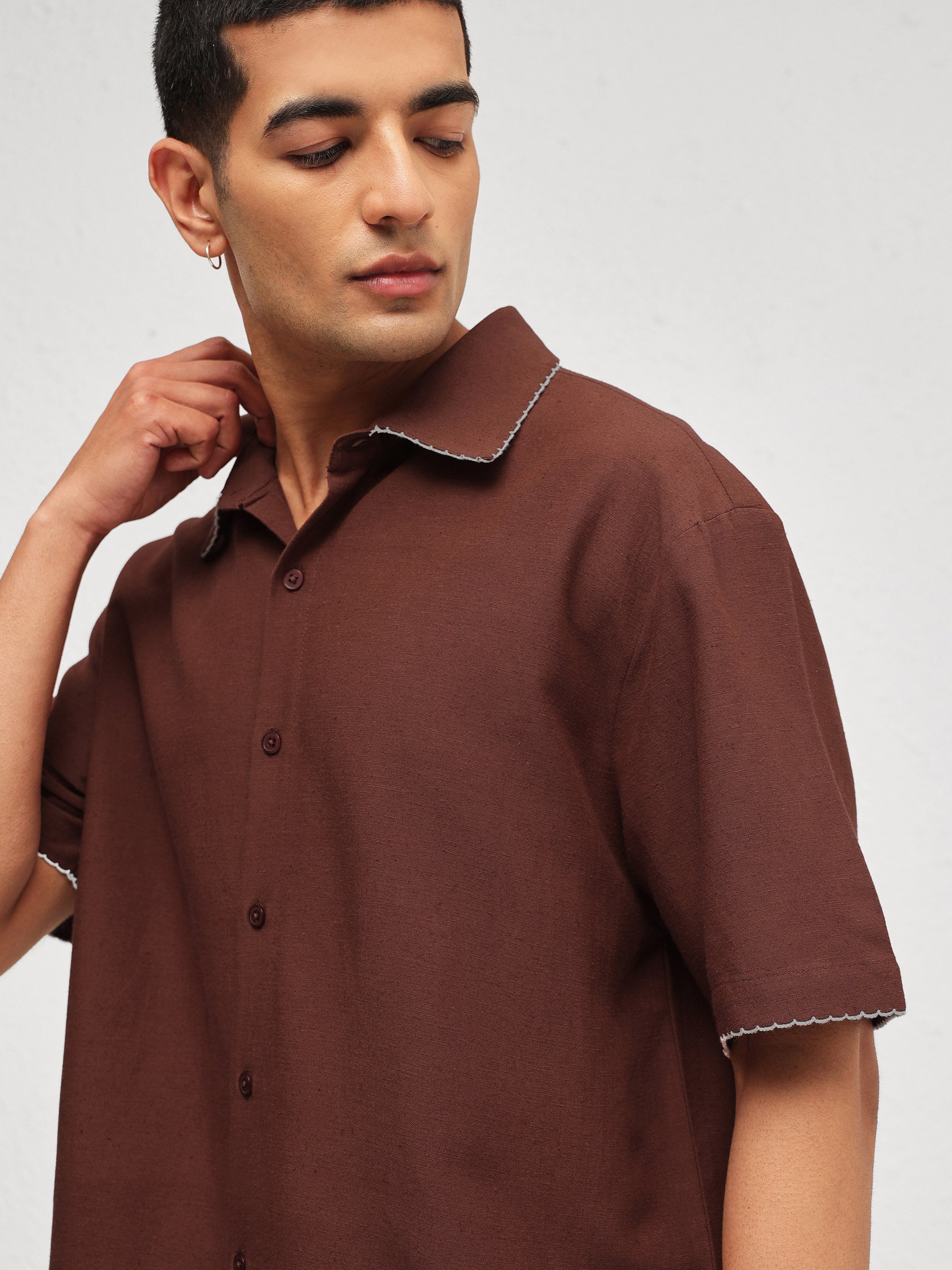 Men Brown Linen Thread Detail Relax Fit Short Sleeve Shirt