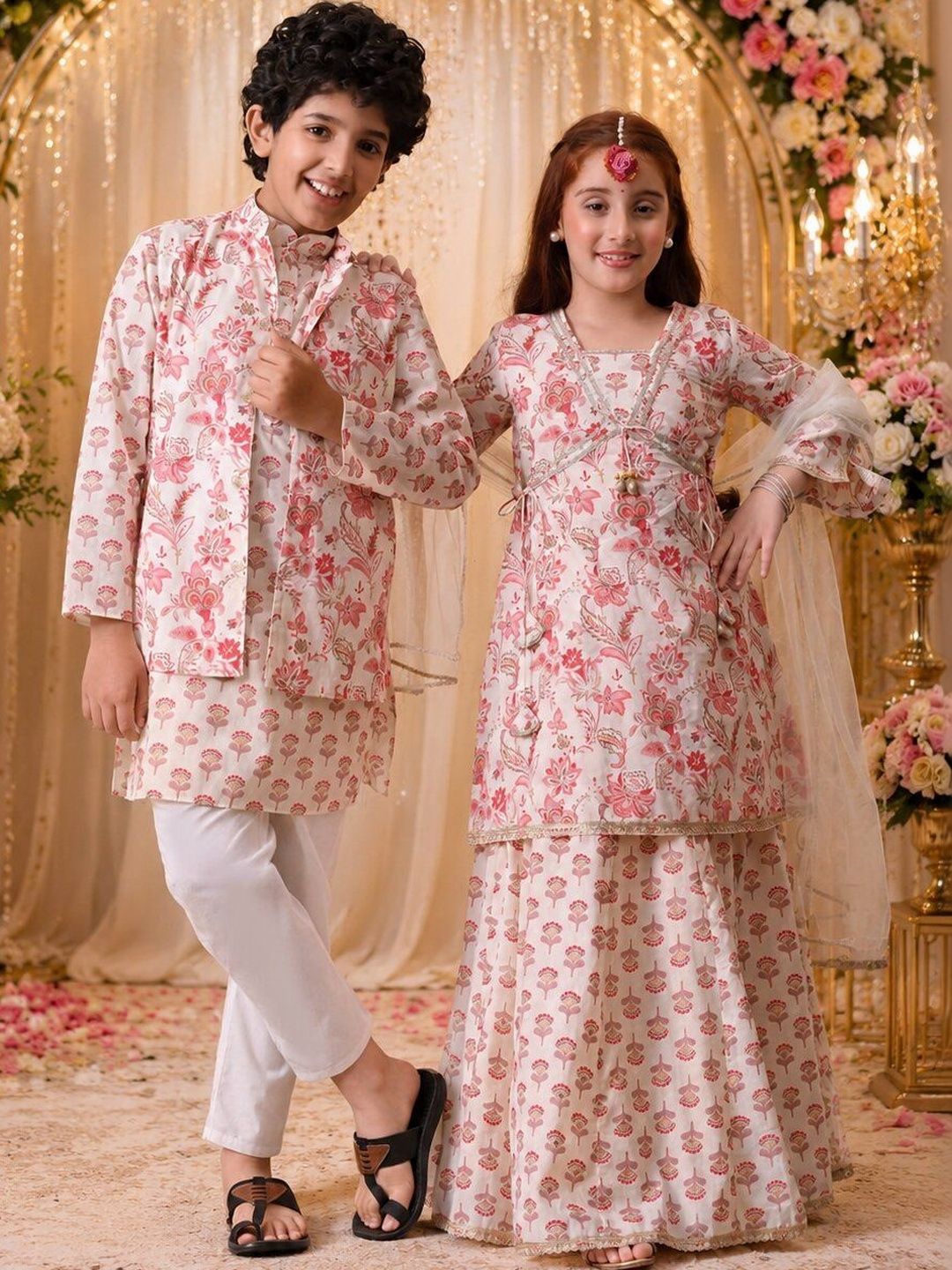 Indi Loom Couture Girls Off White Printed Kurta with Lehenga & Dupatta Set ILLCD34