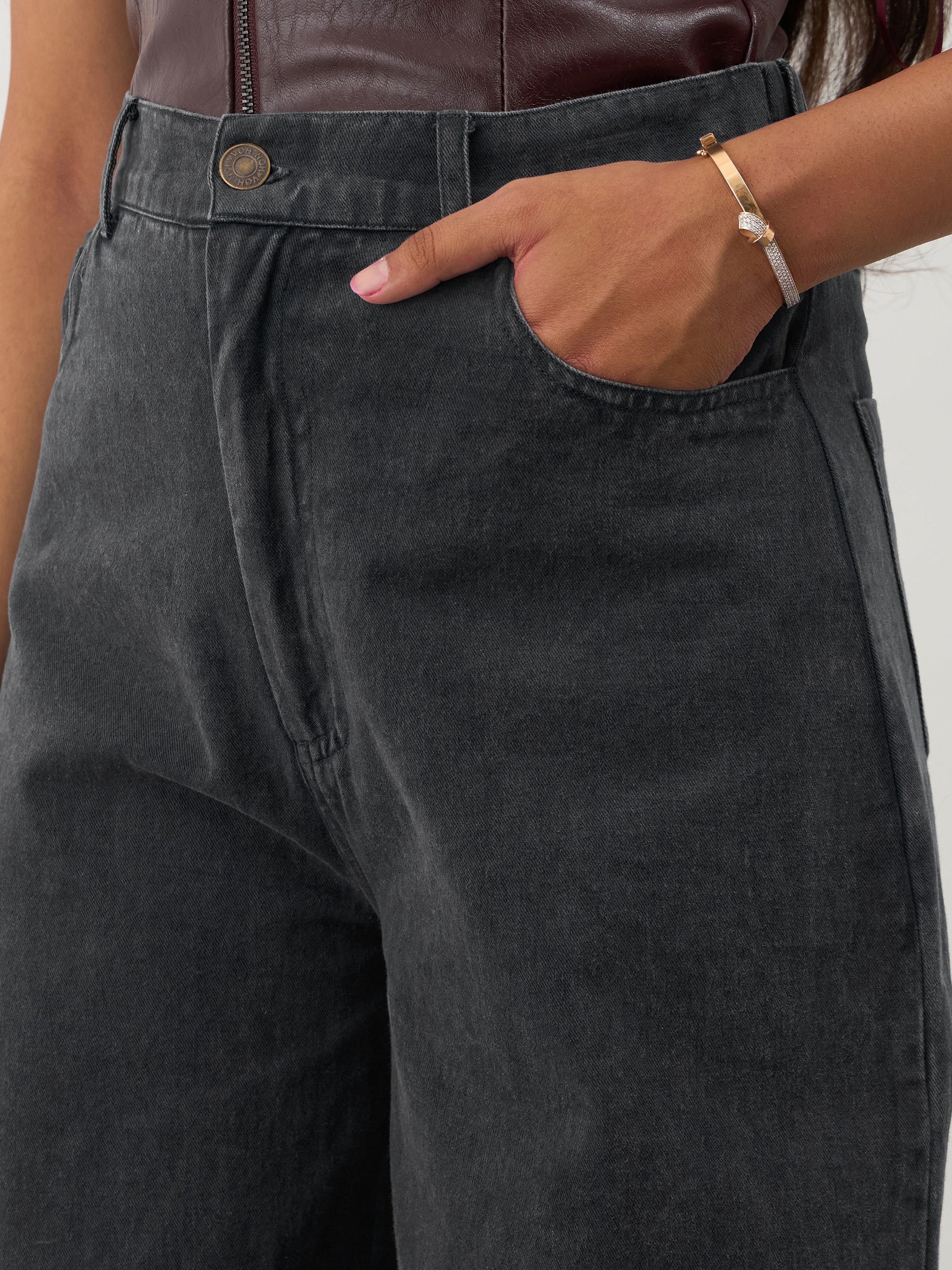 Black Twill Overdyed Straight Fit Pants Noh.Voh 