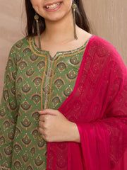 Grils Green Floral Short Kurta With Salwar