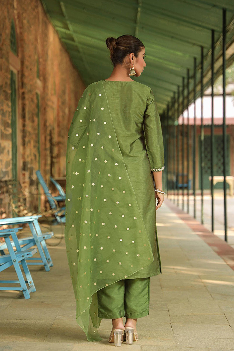 green poly silk solid yoke design suit set pkskd1591
