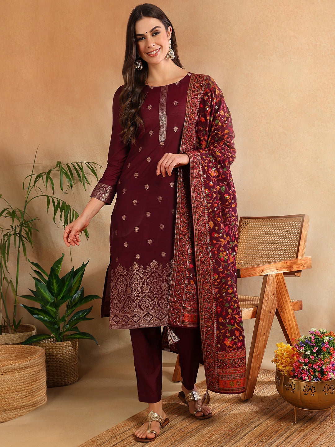 silk blend wine jacquard straight kurta pant with dupatta pkskd1954