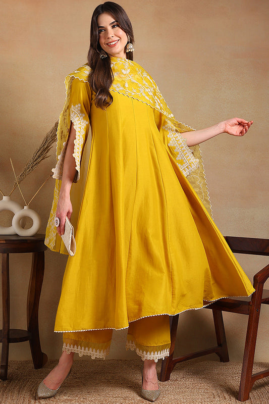 yellow silk blend solid embroidered flared suit set pkskd2118