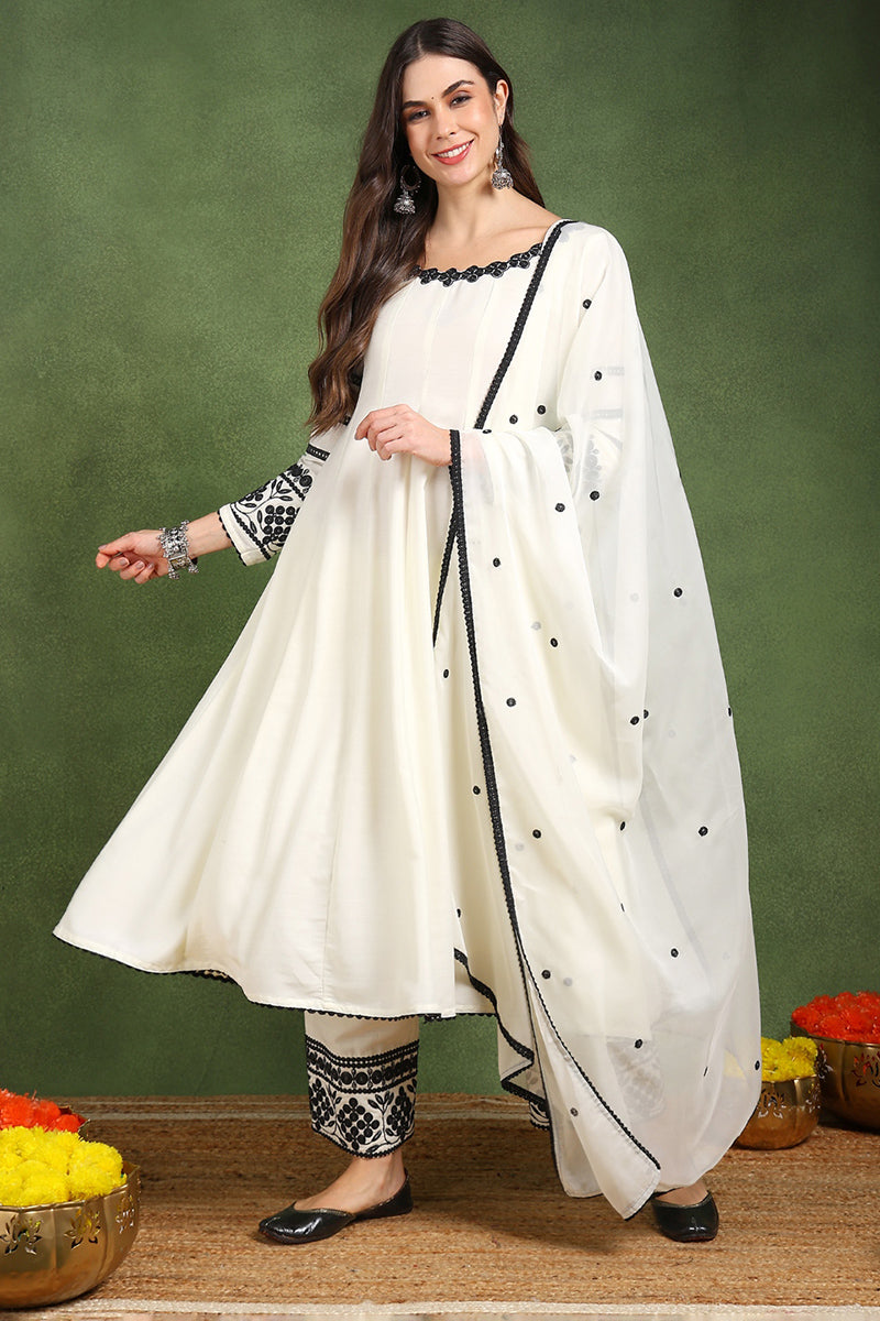 white-silk-blend-solid-embroidered-anarkali-suit-set-pkskd2761