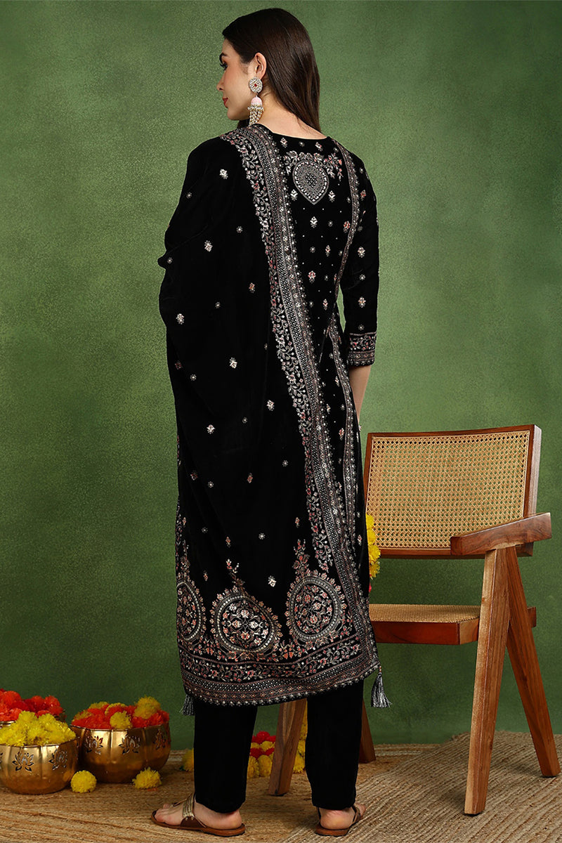 black-velvet-ethnic-motifs-printed-straight-suit-set-pkskd2768