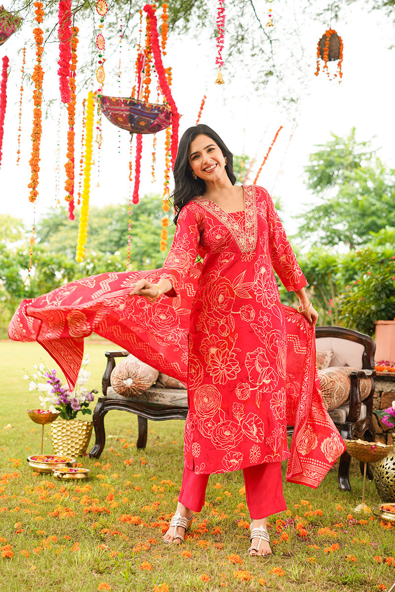 red viscose rayon floral embroidered straight kurta trousers with dupatta pkskd3078