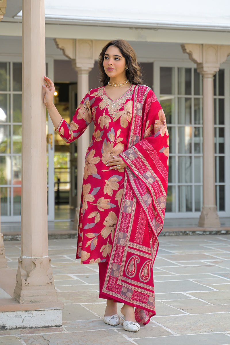 pink viscose floral embroidered straight kurta trousers with dupatta pkskd3141