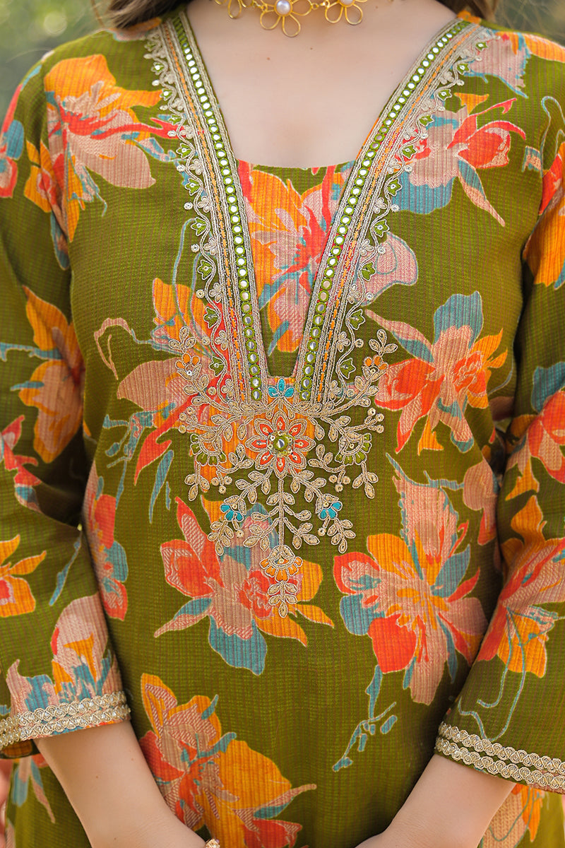 green-viscose-floral-printed-straight-kurta-trousers-with-dupatta-pkskd3154