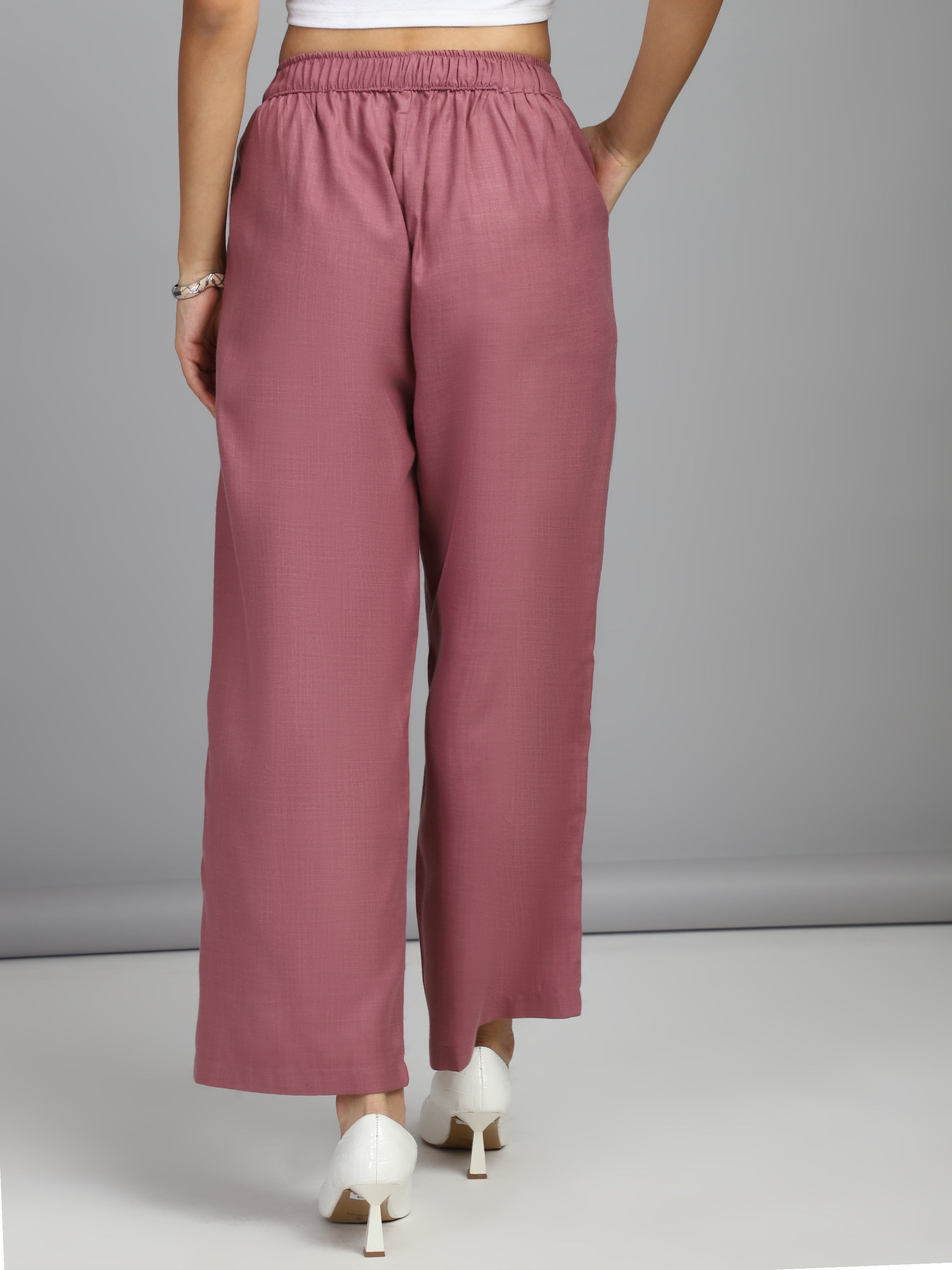 relaxed straight fit high rise pleated trousers